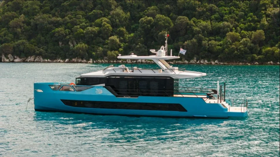 Sarp Yachts XSR Hybrid