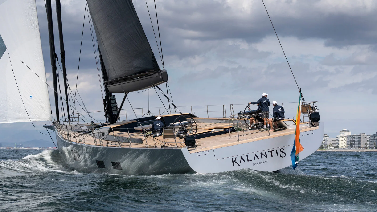 Right after the successful completion of sea trials the Kalantis headed for the Northern hemisphere to take part for her world premiere at the Palma International Boat Show in Mallorca