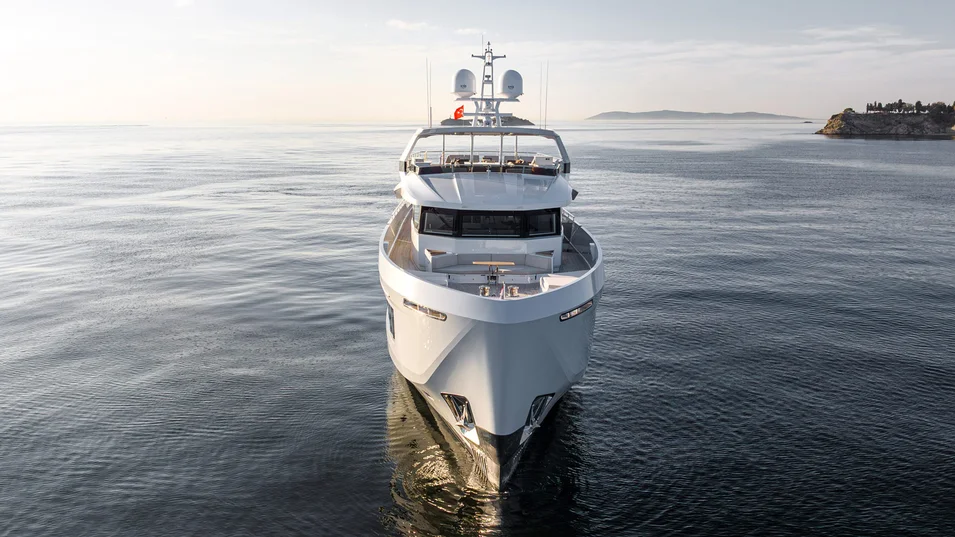 Mitan – второй корпус модели 40MXP от турецкой верфи Numarine