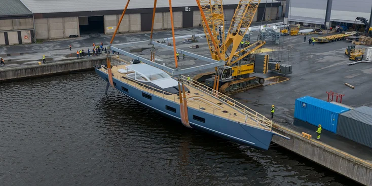 Baltic 121 Custom