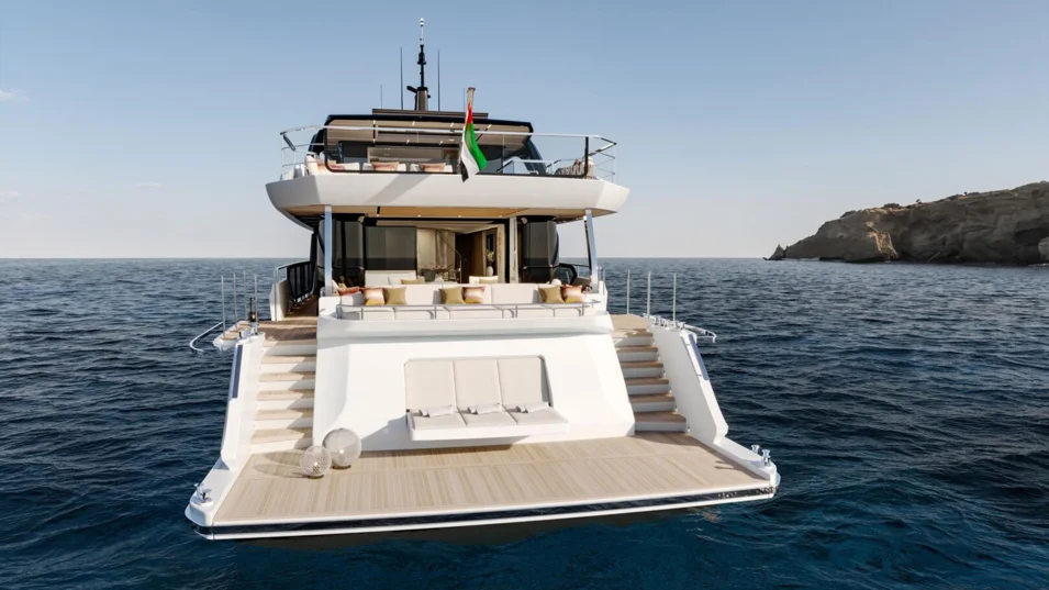 Gulf Craft Majesty 100 Terrace