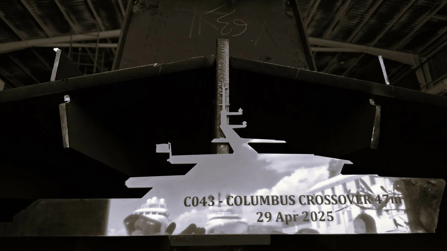 Laying the keel of the 47-metre Columbus Crossover 47