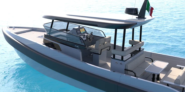 Первый корпус Tykun XII будет представлен в открытой версии Open, но доступен и вариант с закрытым под хардтопом пространством