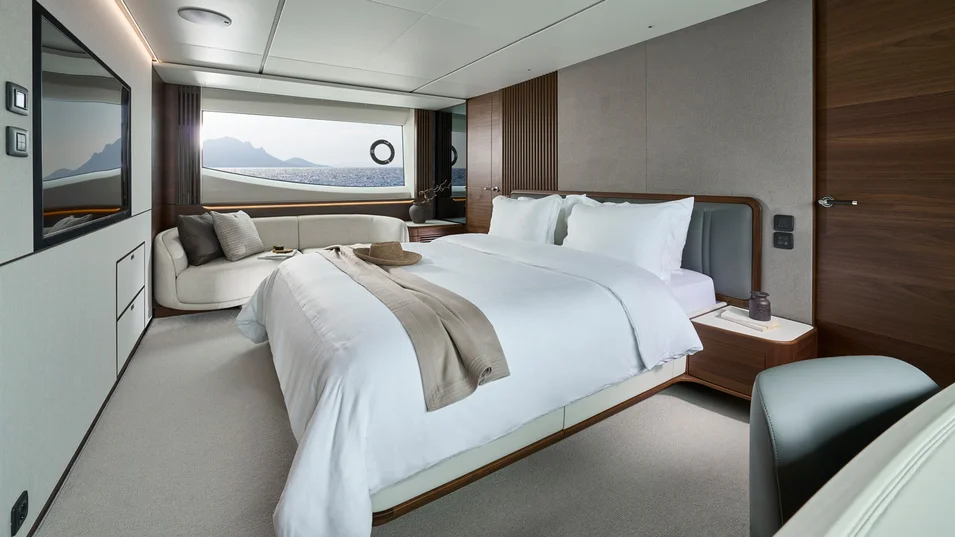 В The Residence Collection от Princess Yachts вошли матрасы ручной работы, постельное белье и полотенца, а также материалы для отделки мягкой мебели