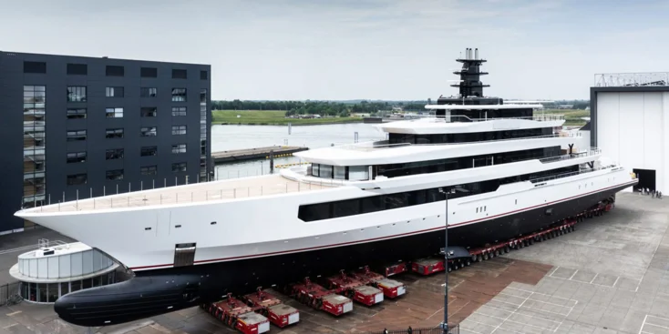 The Oceanco Y726's classic exterior is owed to Espen Øino International