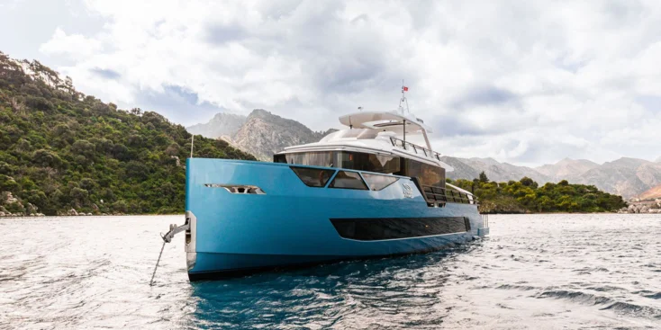 Sarp Yachts XSR Hybrid