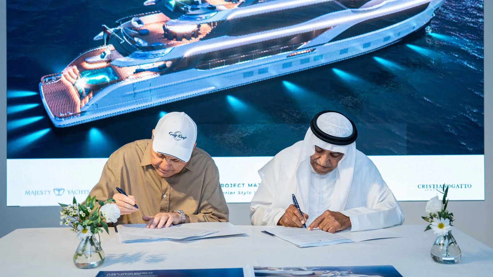 Samer Itani and Mohammed Hussein Alshaali are signing contract for the Majesty 145