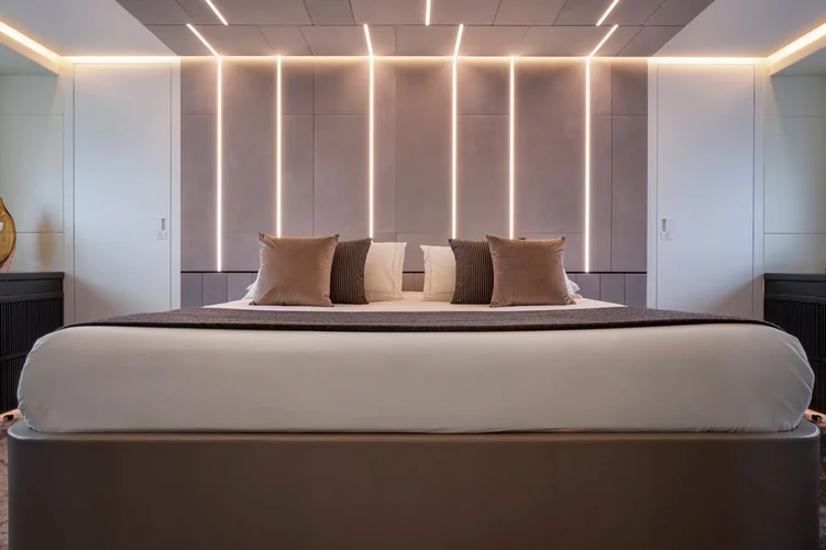 Master suite