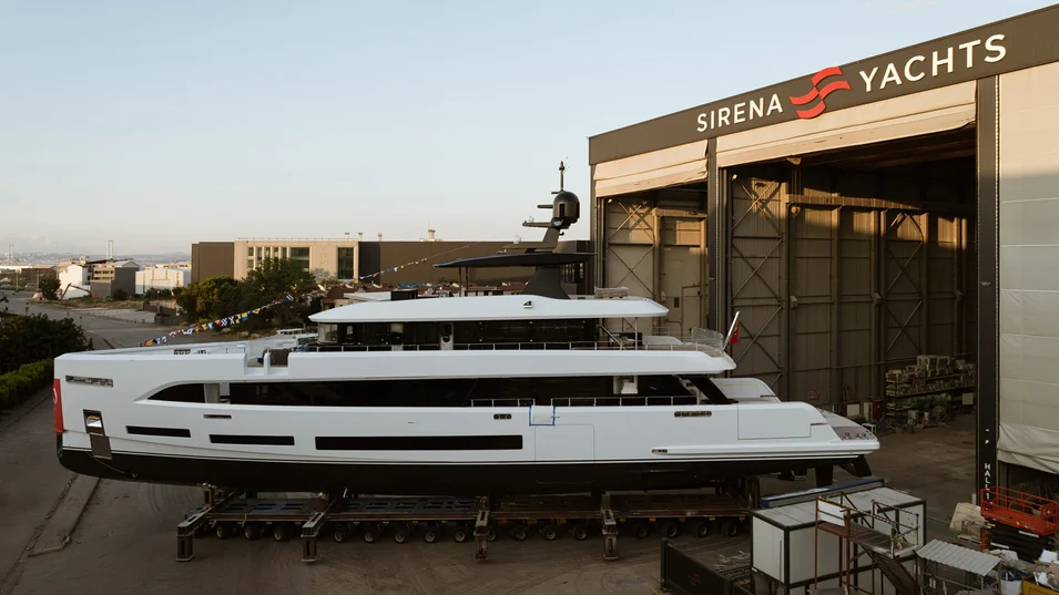 The Sirena 42M features a steel hull and aluminium superstructure