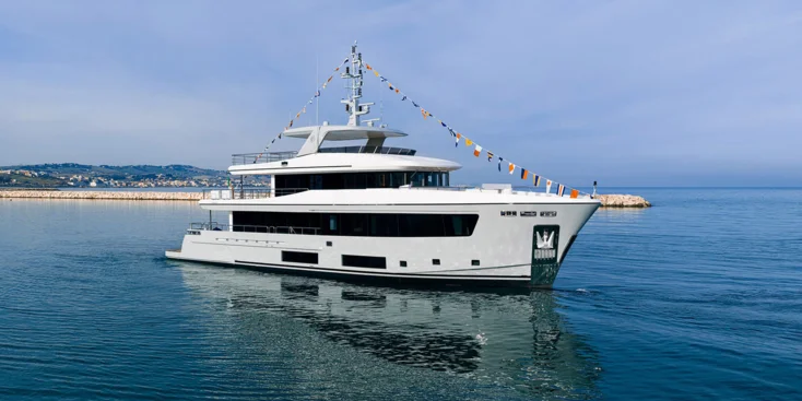 Compared to her predecessors in the Nauta Air 108 series, the Tartargua features a number of considerable changes