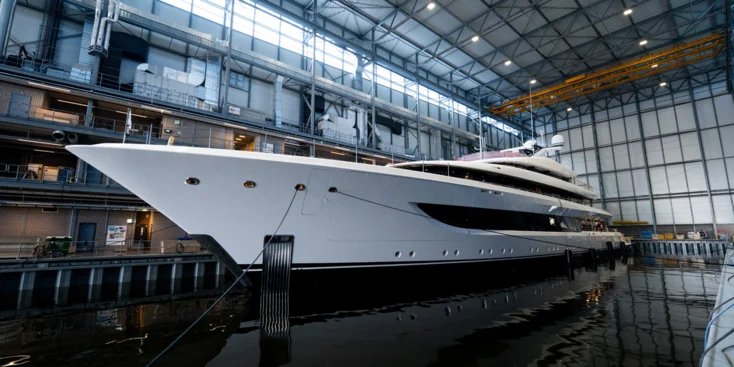 Feadship Project 827
